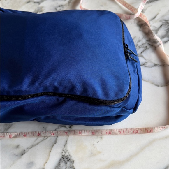 L.L. Bean Traveler Blue Toiletries Travel Case w/ Insert - Picture 6 of 14